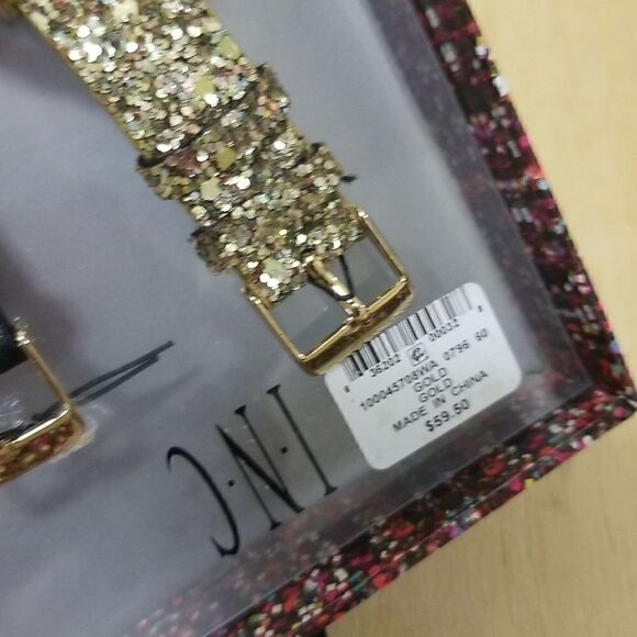 New I.N.C. Women's Watch / Interchangeable strap - Picture 4 of 7